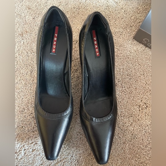 Authentic Black Vintage Prada Heels - Picture 4 of 6
